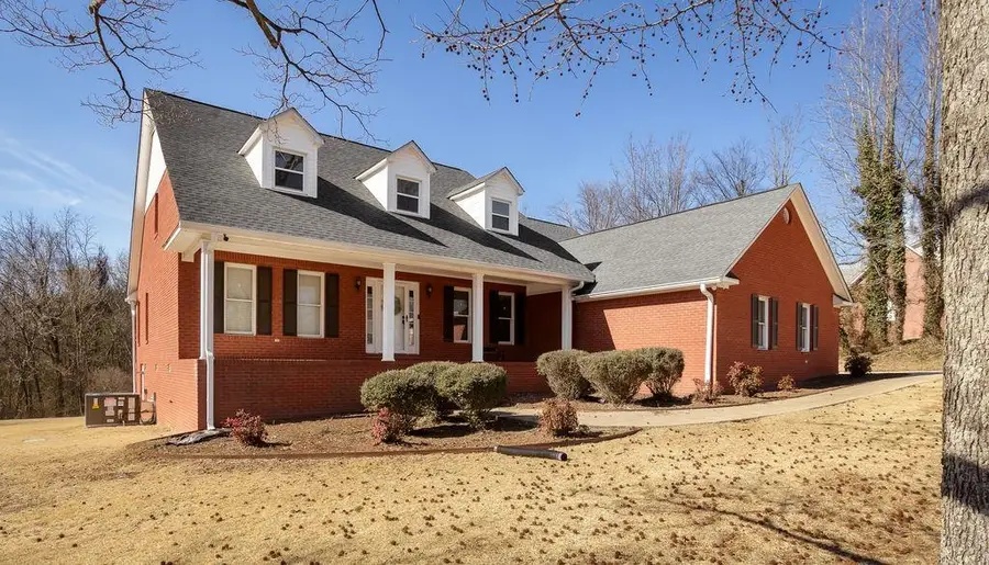 321 Briarleigh Rd, Russellville, AL 35653 - #2