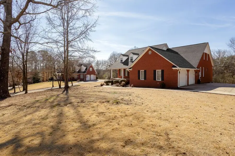 321 Briarleigh Rd, Russellville, AL 35653 - #3