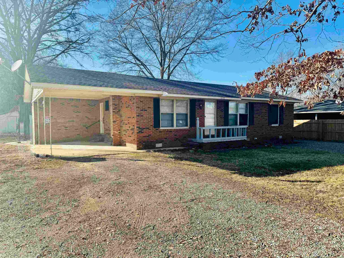 1001 4th St, Red Bay, AL 35582 - #1