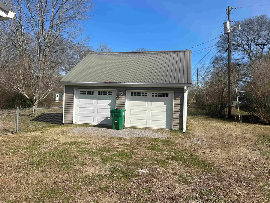 21 Short St, Cullman, AL 35057 - #2