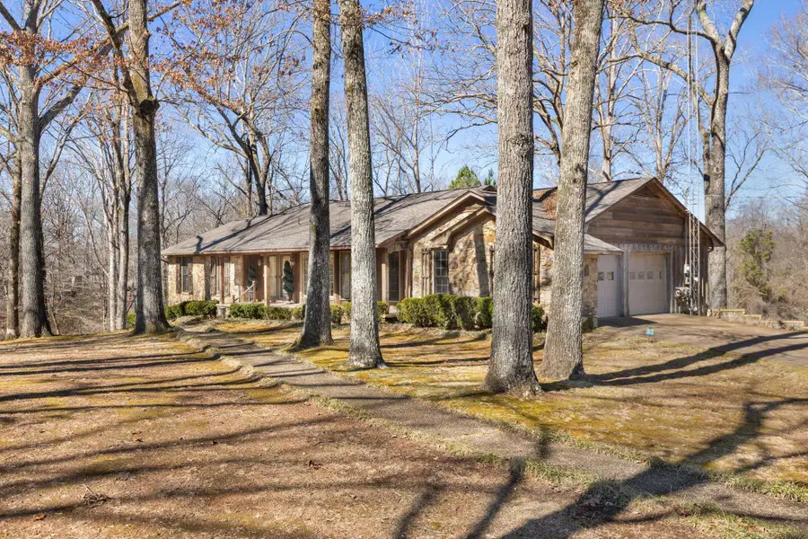 255 Co Rd 282, Florence, AL 35633 - #3