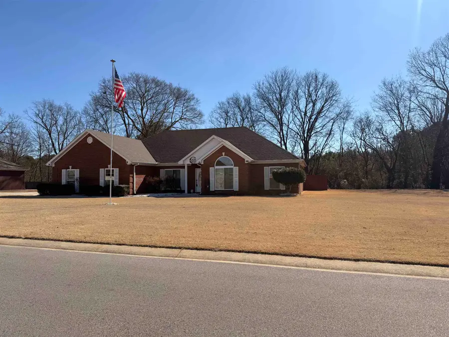 117 Pin Oak Dr, Florence, AL 35633 - #2