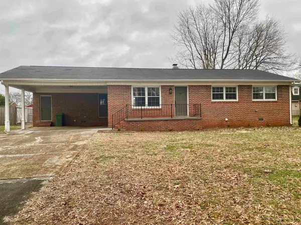 711 Grand Ave, Muscle Shoals, AL 35661