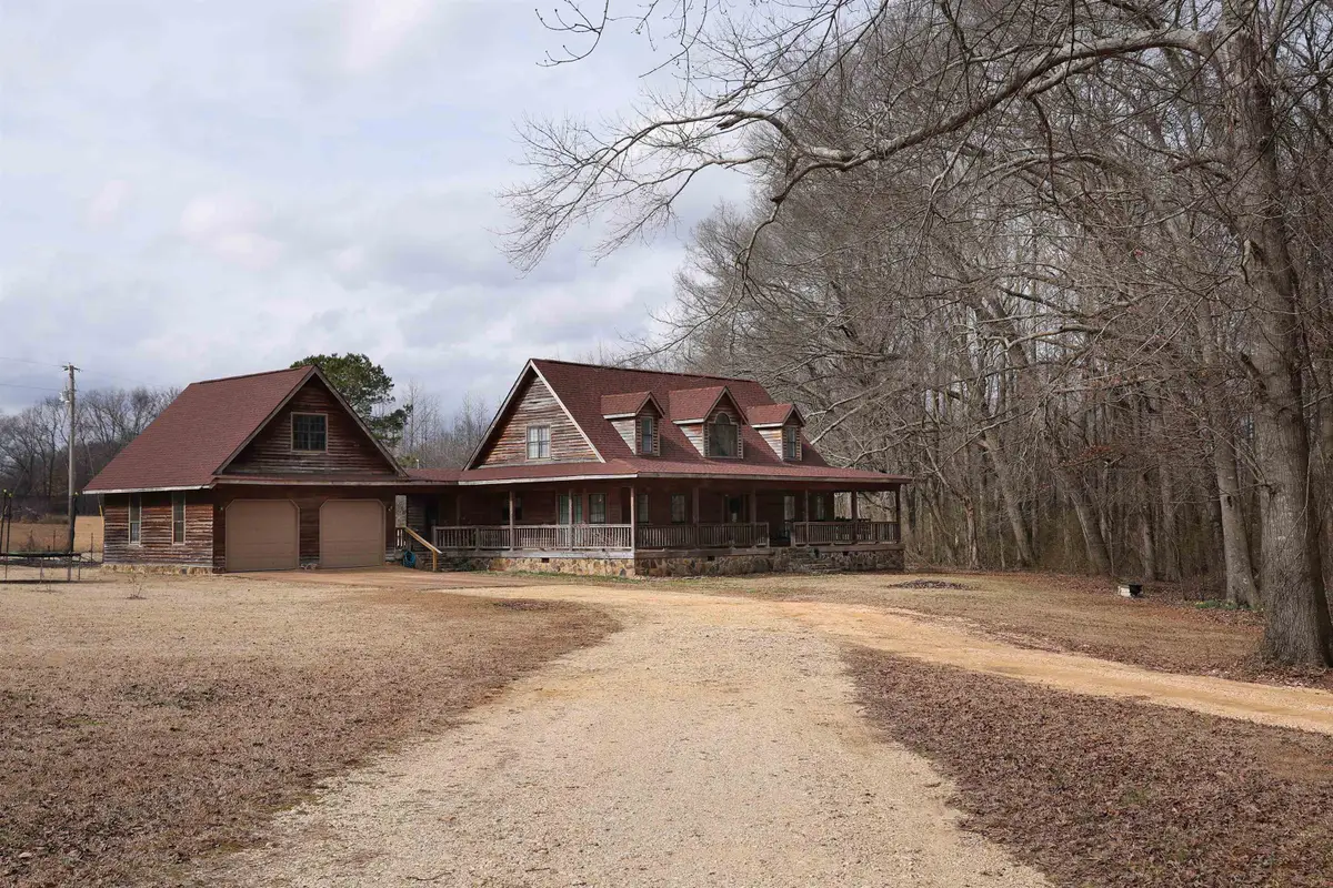 10029 Co Rd 81, Florence, AL 35633 - #1