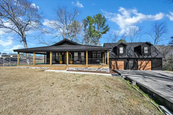 601 Oak Dr, Cullman, AL 35055