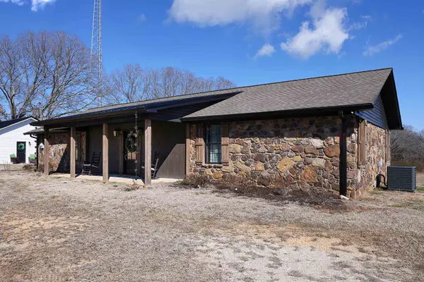 19300 Hwy 20, Waterloo, AL 35677