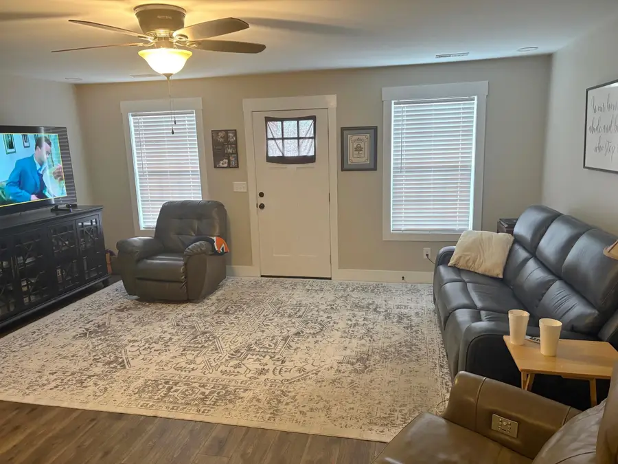 215 Co Rd 1586, Vinemont, AL 35179 - #2