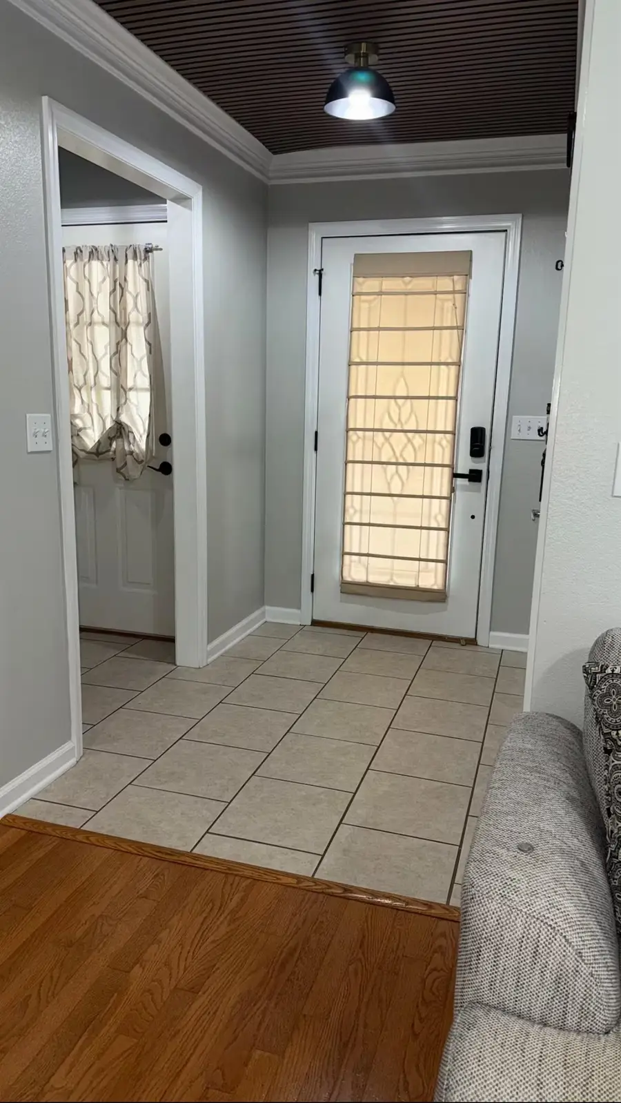 2326 Camden Cv, Muscle Shoals, AL 35661 - #2