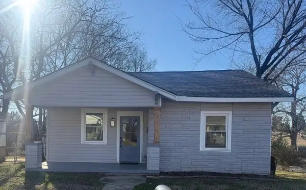 308 Plum St, Florence, AL 35630