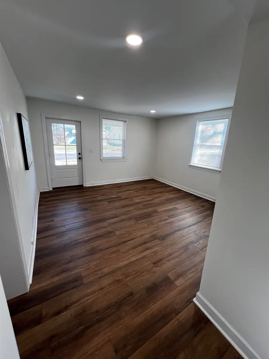 308 Plum St, Florence, AL 35630 - #3