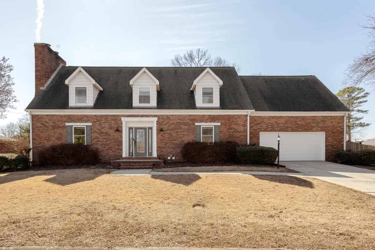 114 Mcknight St, Florence, AL 35630 - #1