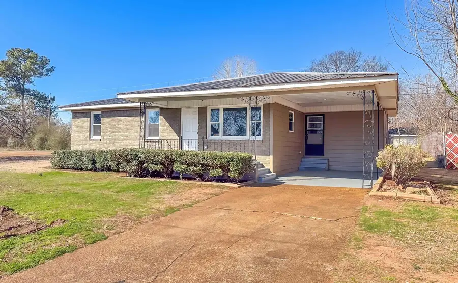 113 Oak Dr, Tuscumbia, AL 35674 - #3