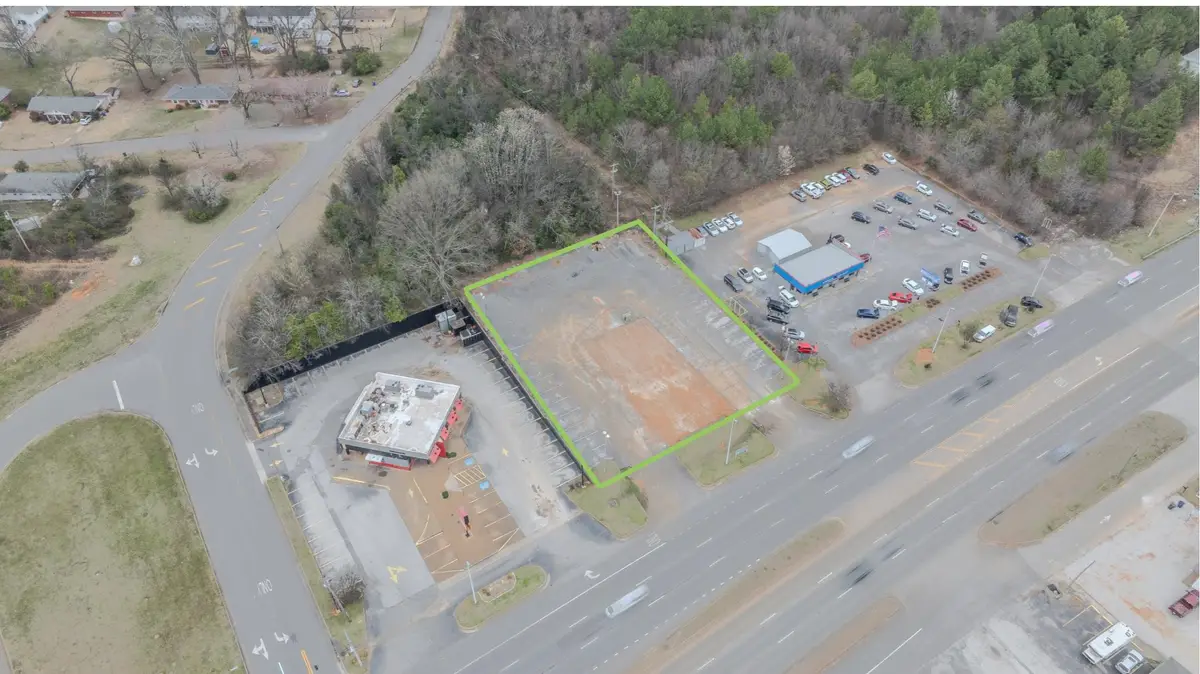 1225 Florence Blvd, Florence, AL 35630 - #1