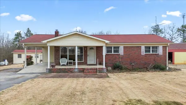 4874 Co Rd 1212, Vinemont, AL 35179