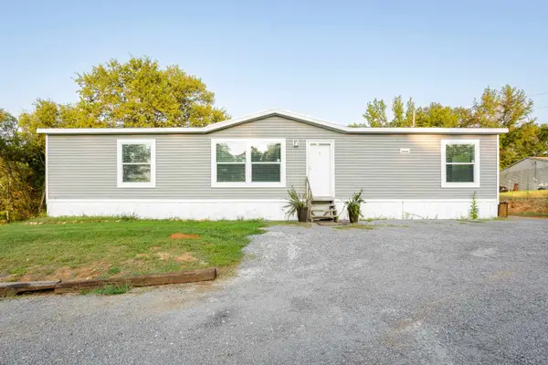 510 Locust Ln, Tuscumbia, AL 35674