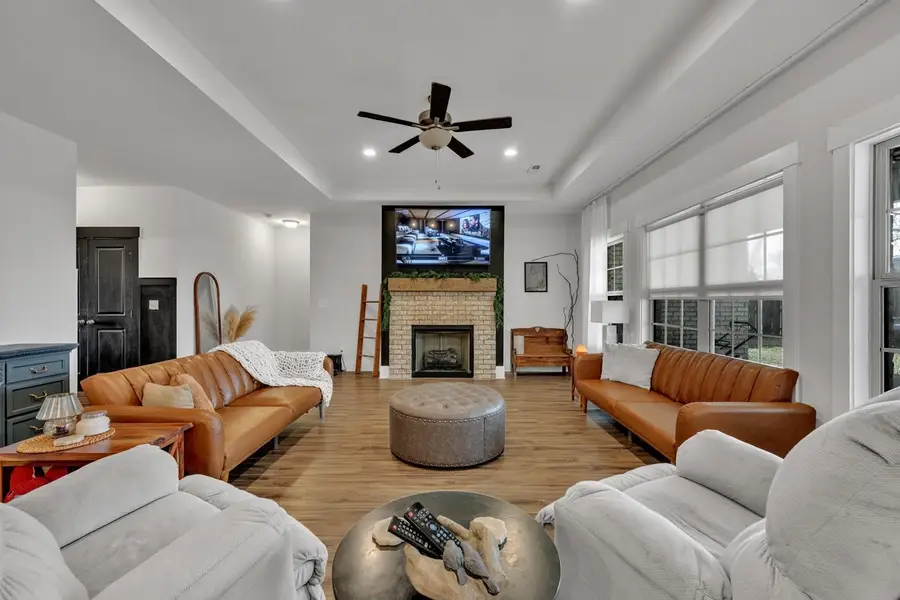 2024 Austin Dr, Cullman, AL 35058 - #2