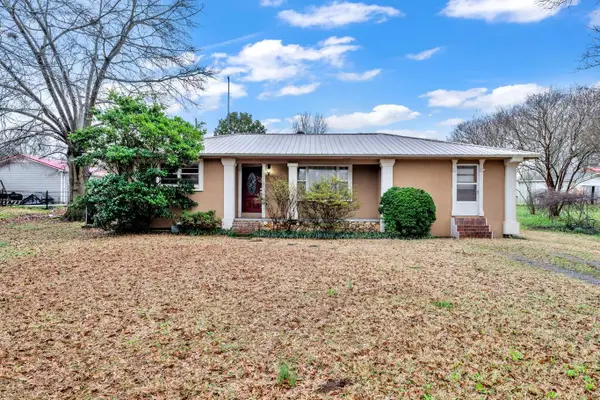 1207 Elm St, Hanceville, AL 35077