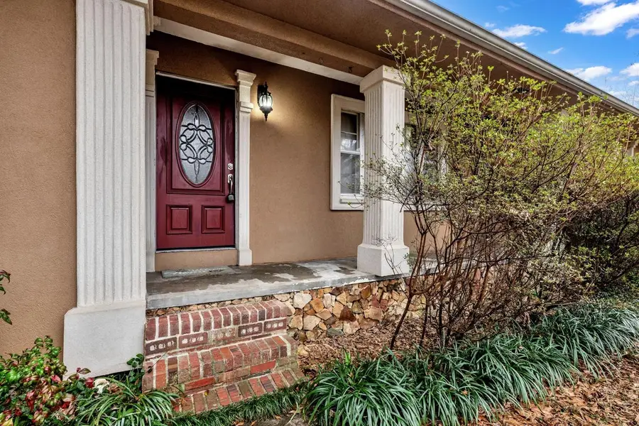 1207 Elm St, Hanceville, AL 35077 - #2