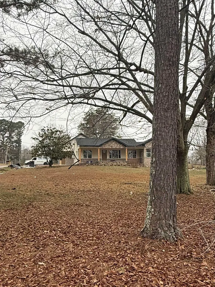 20 Arnold Ln, Florence, AL 35633 - #2