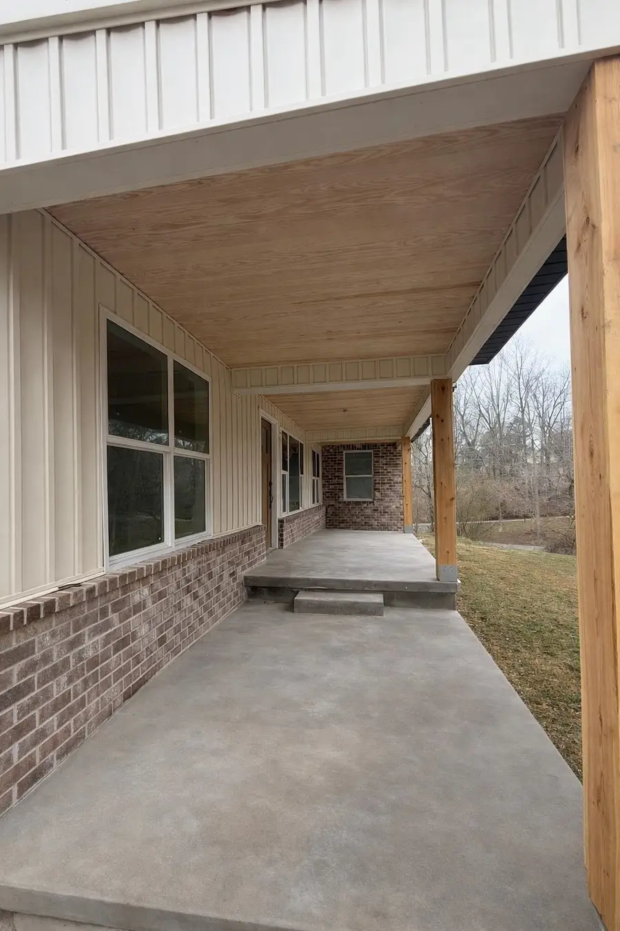 20 Arnold Ln, Florence, AL 35633 - #3