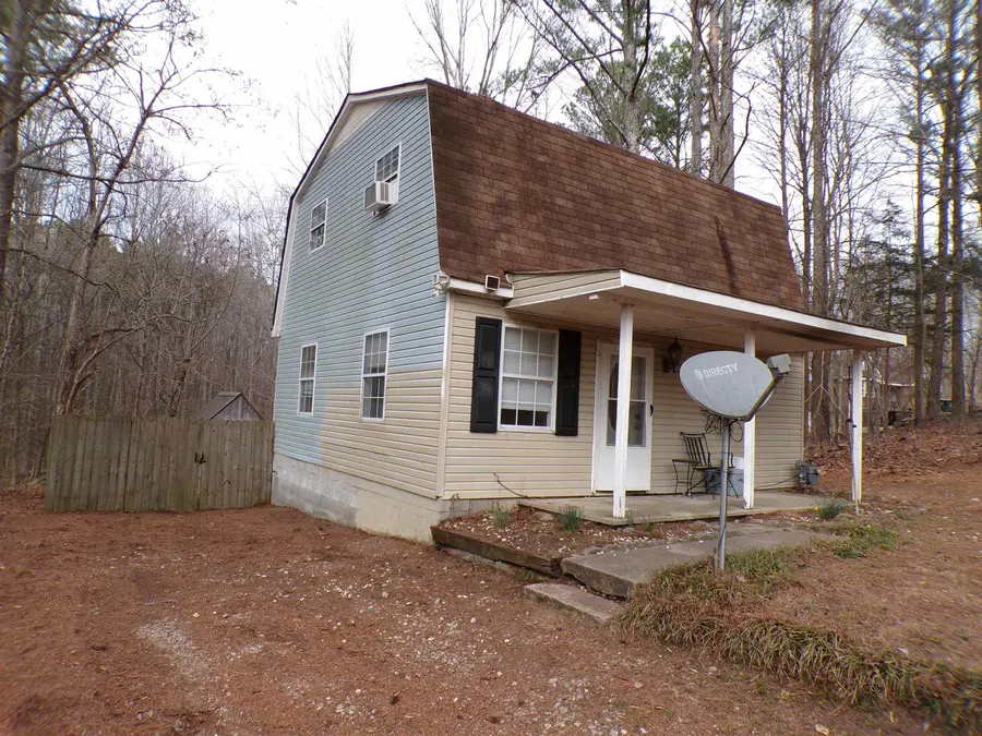 145 Eastman St, Tuscumbia, AL 35674 - #3