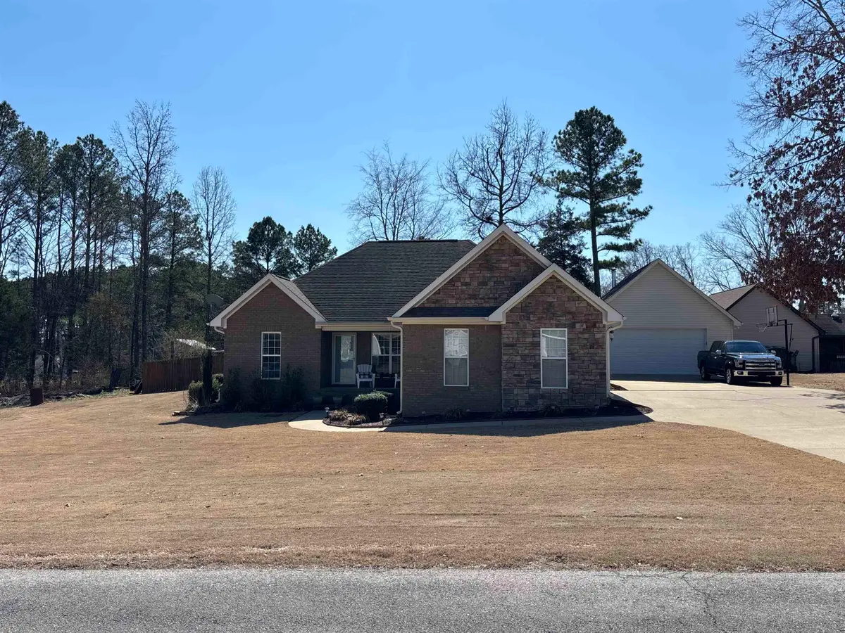 97 Janice Ln, Florence, AL 35633 - #1