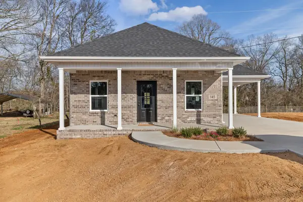 145 E Lakeside Dr, Florence, AL 35630