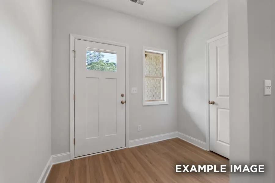 410 Clyde Ln, Hartselle, AL 35640 - #2