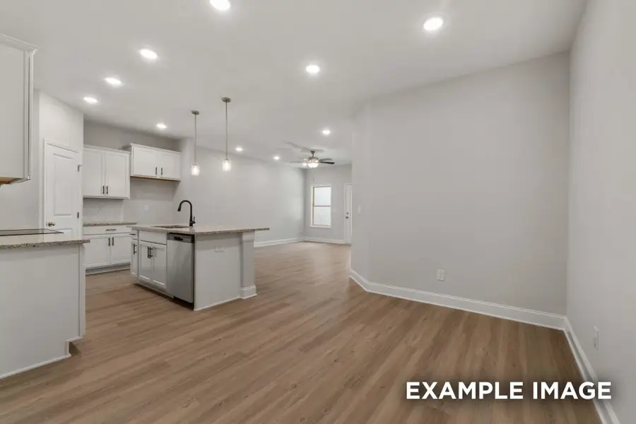 412 Clyde Ln, Hartselle, AL 35640 - #3