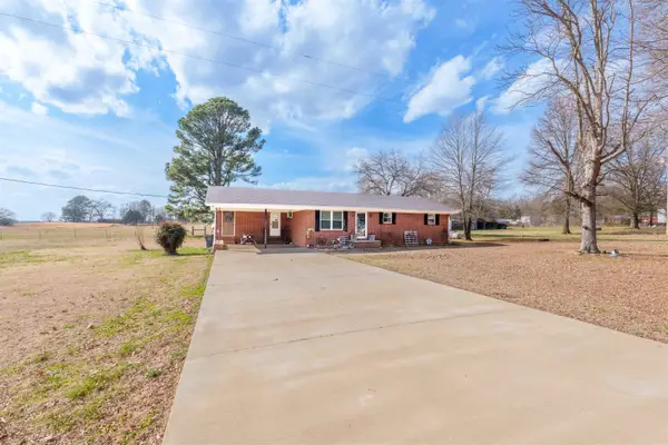 85 Co Rd 592, Rogersville, AL 35652