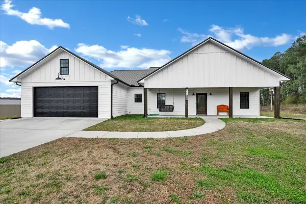 1106 Co Rd 1650, Cullman, AL 35058