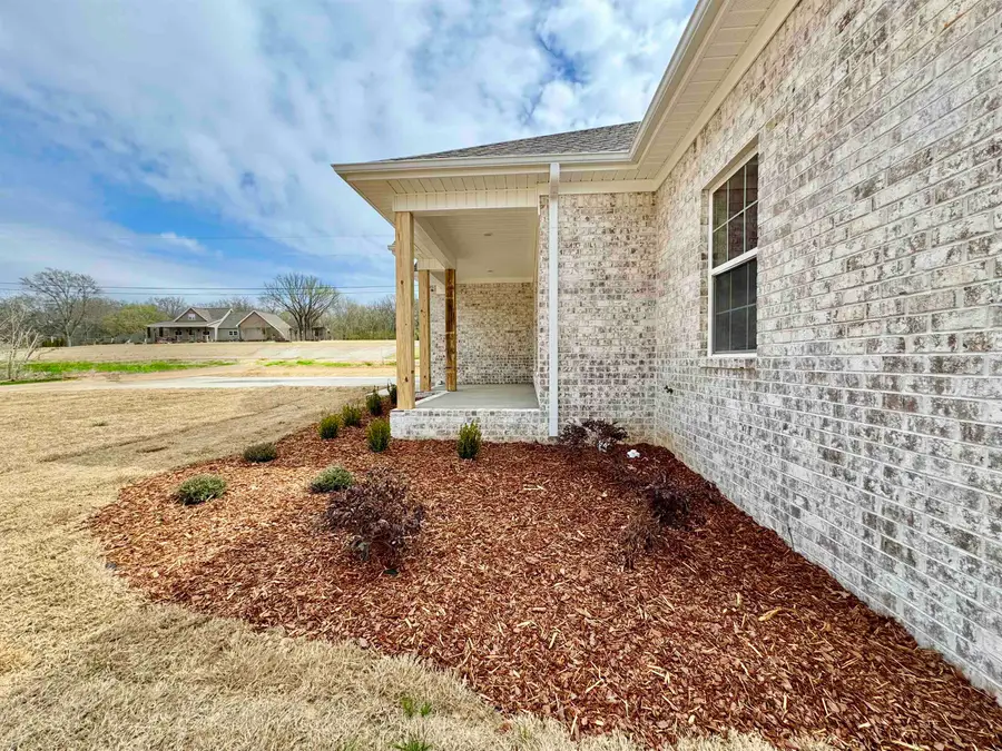 114 Berkley St, Muscle Shoals, AL 35661 - #3