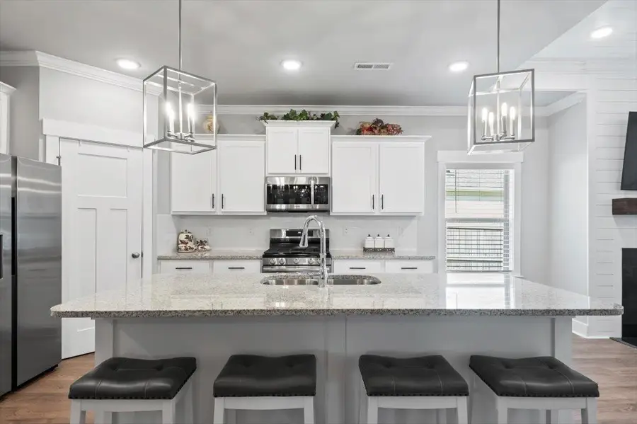 1820 Anise Cir, Cullman, AL 35055 - #3