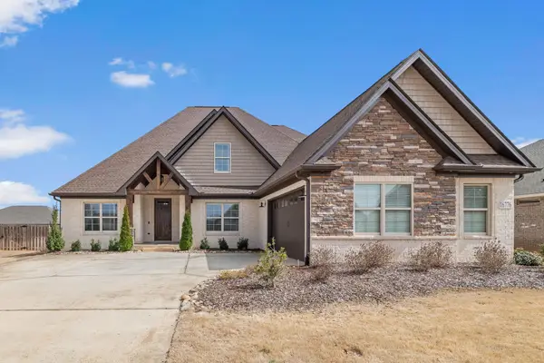 16776 Colton Ln, Athens, AL 35613