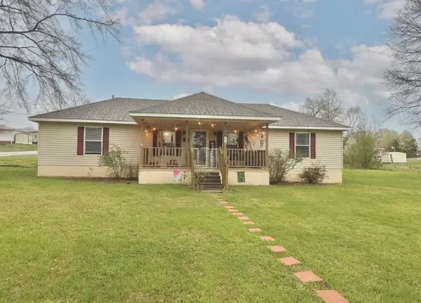 350 Amanda St, Bear Creek, AL 35543