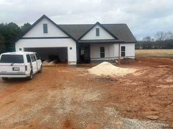 110 Co Rd 151, Florence, AL 35633