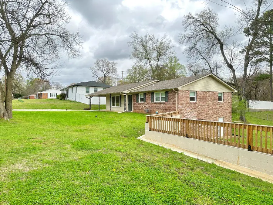 309 Wilson Dam Rd, Florence, AL 35630 - #3