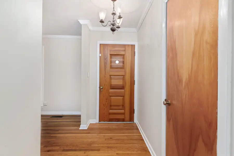 1713 Brown St, Muscle Shoals, AL 35661 - #3