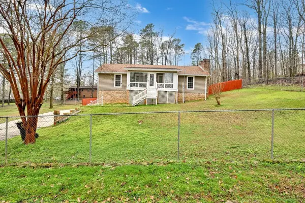 1310 Oakhill Dr, Cullman, AL 35055