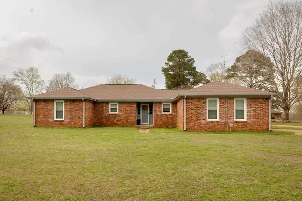 672 Acton Dr, Florence, AL 35634
