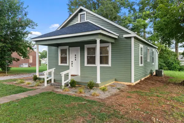 804 E 7th St, Tuscumbia, AL 35674