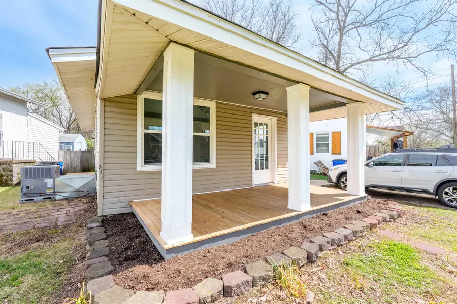 746 Meridian St, Florence, AL 35630 - #2