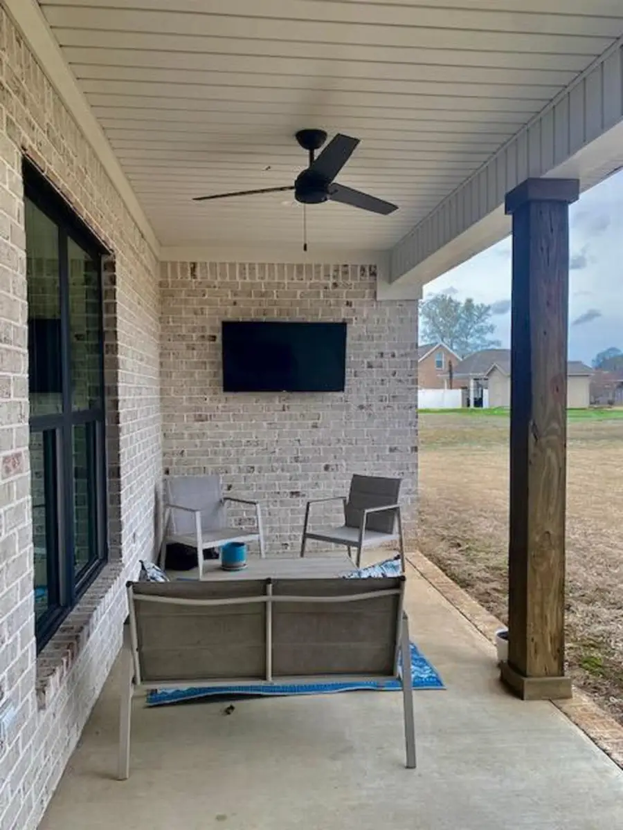 262 Maclin Cir, Tuscumbia, AL 35674 - #2