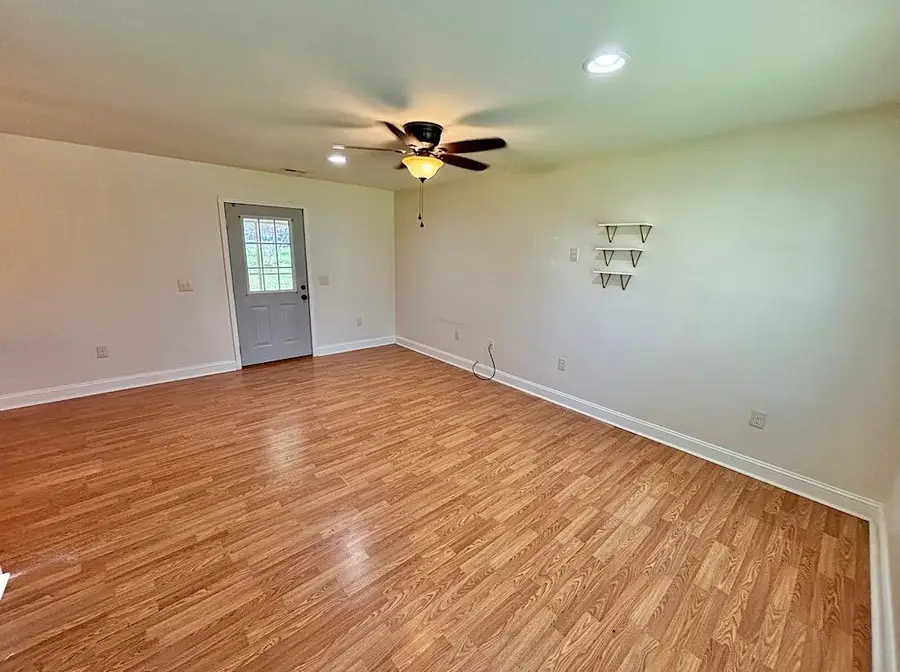 308 Whaley Ave, Hanceville, AL 35077 - #2