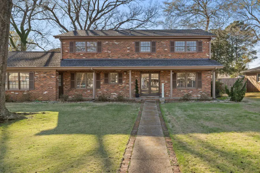 2217 Bower Dr, Florence, AL 35630 - #2