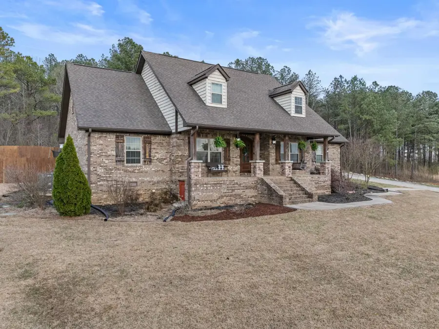 930 Twin Pines Cir, Tuscumbia, AL 35674 - #2