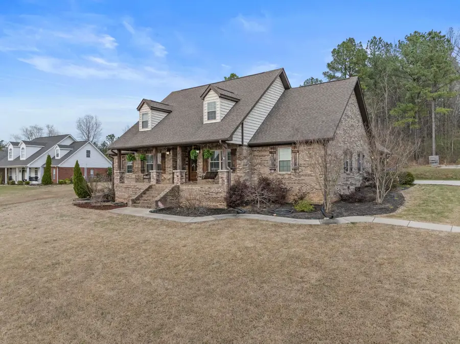 930 Twin Pines Cir, Tuscumbia, AL 35674 - #3