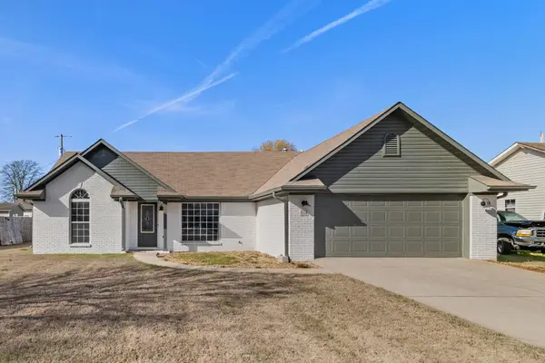 314 Lincoln Ave, Muscle Shoals, AL 35661