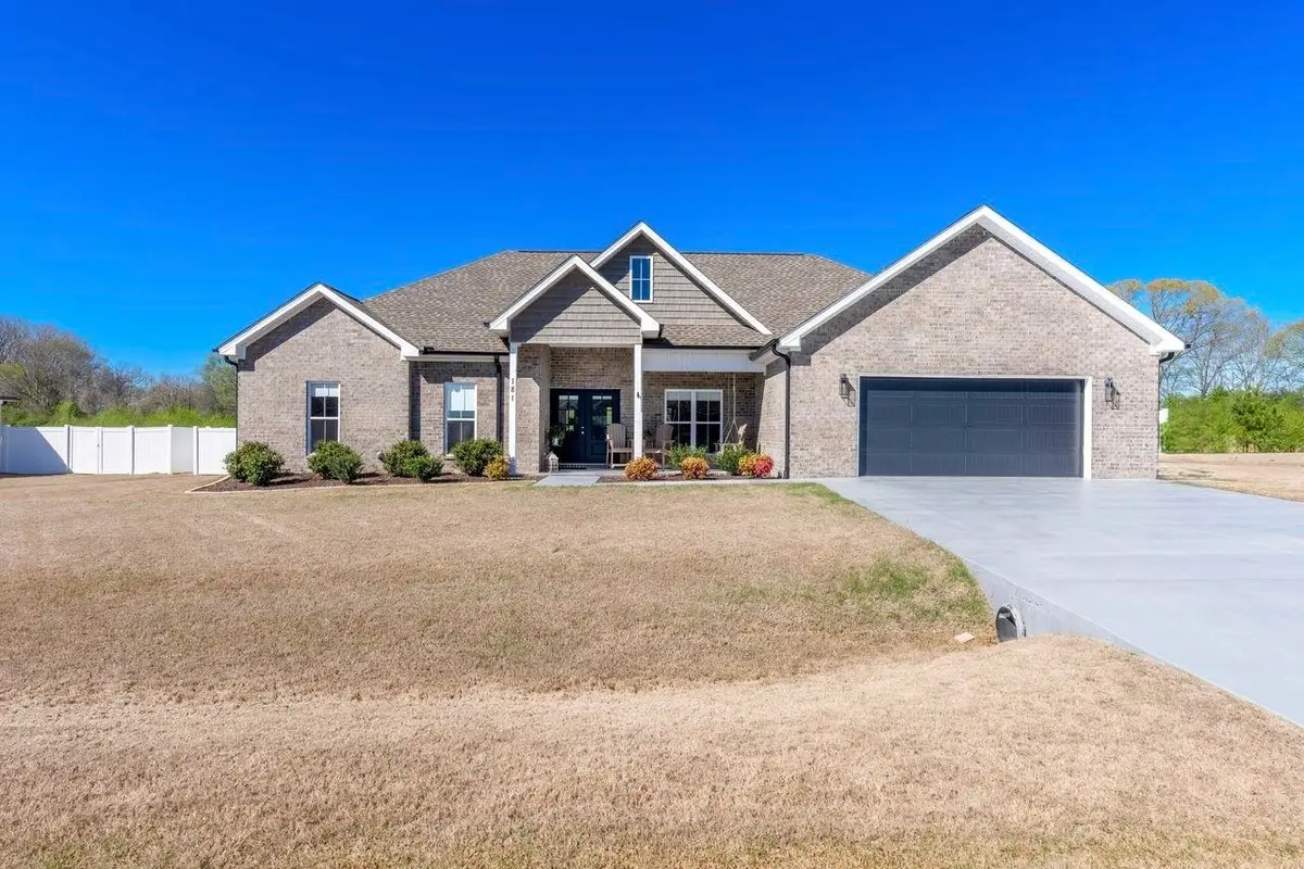 181 Spry Way, Killen, AL 35645 - #1