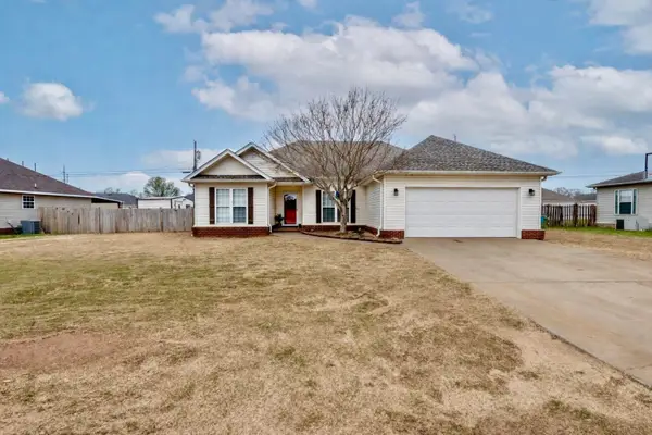 307 E Roosevelt Ave, Muscle Shoals, AL 35661